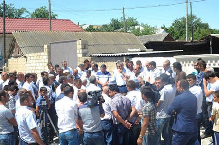 Şamaxıda millət vəkili Elxan Süleymanovun təşəbbüsü ilə onuncu kəndə su çəkilib.